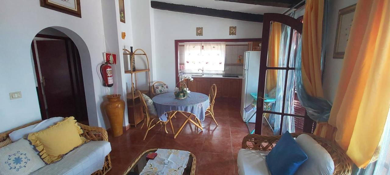Casitas Las Pereras Los Llanos De Aridane Exterior photo